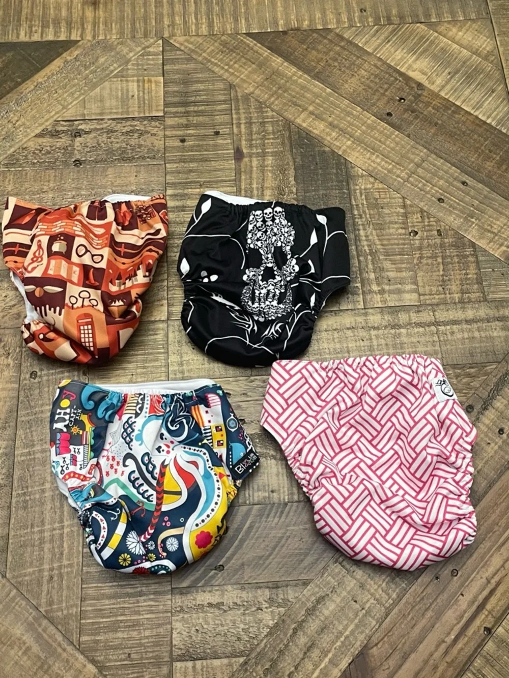 Baby reusable cloth diapers-adjustable snap closures to grow with a baby